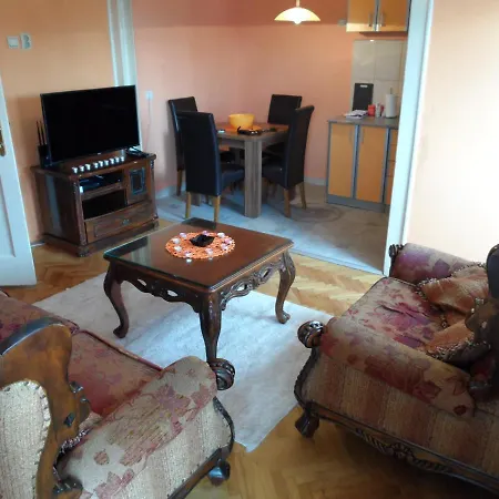 Apartman Milenijum Апартаменти *